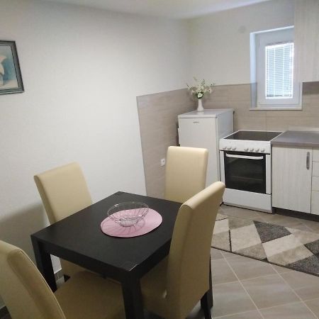 Apartman Milos Trebinje Buitenkant foto