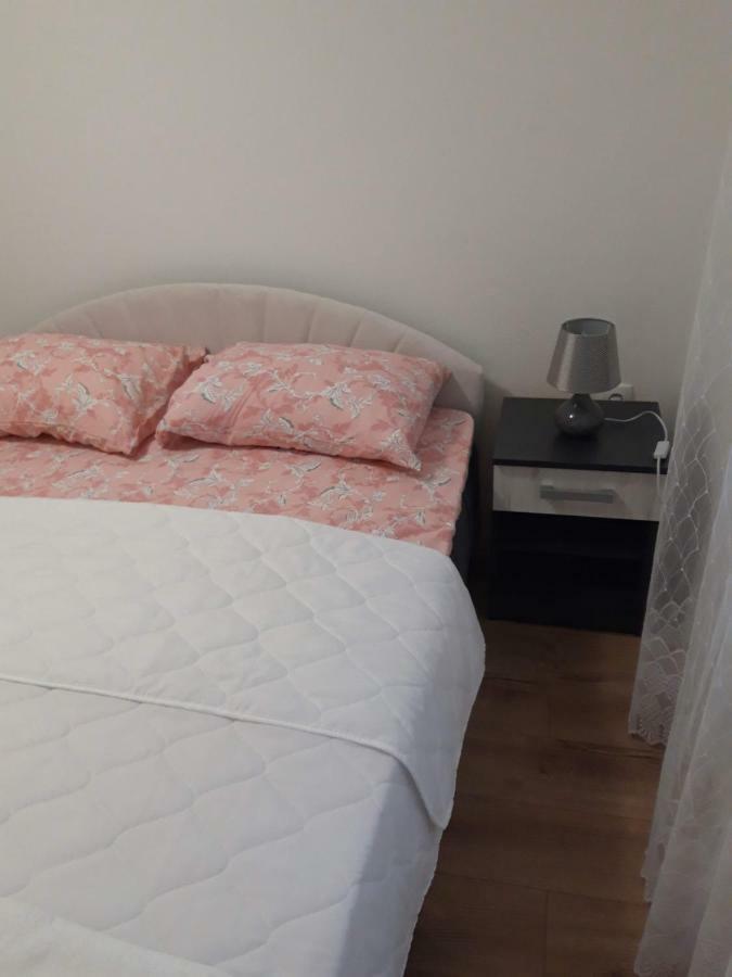 Apartman Milos Trebinje Buitenkant foto