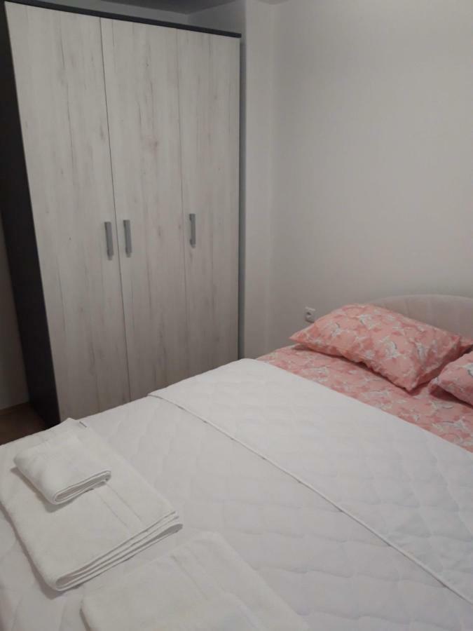 Apartman Milos Trebinje Buitenkant foto