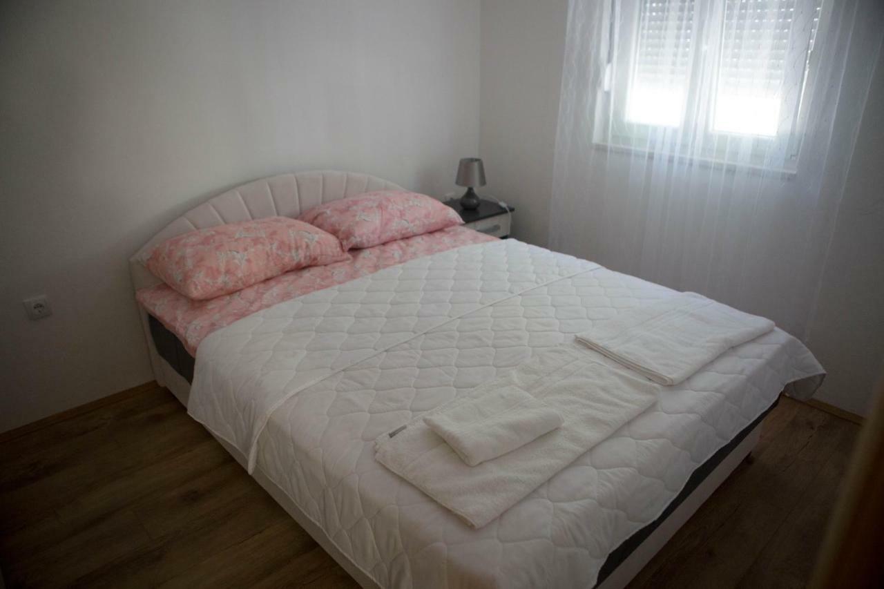 Apartman Milos Trebinje Buitenkant foto